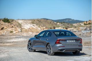 Volvo S60 T8 Recharge Polestar Engineering 405Ps